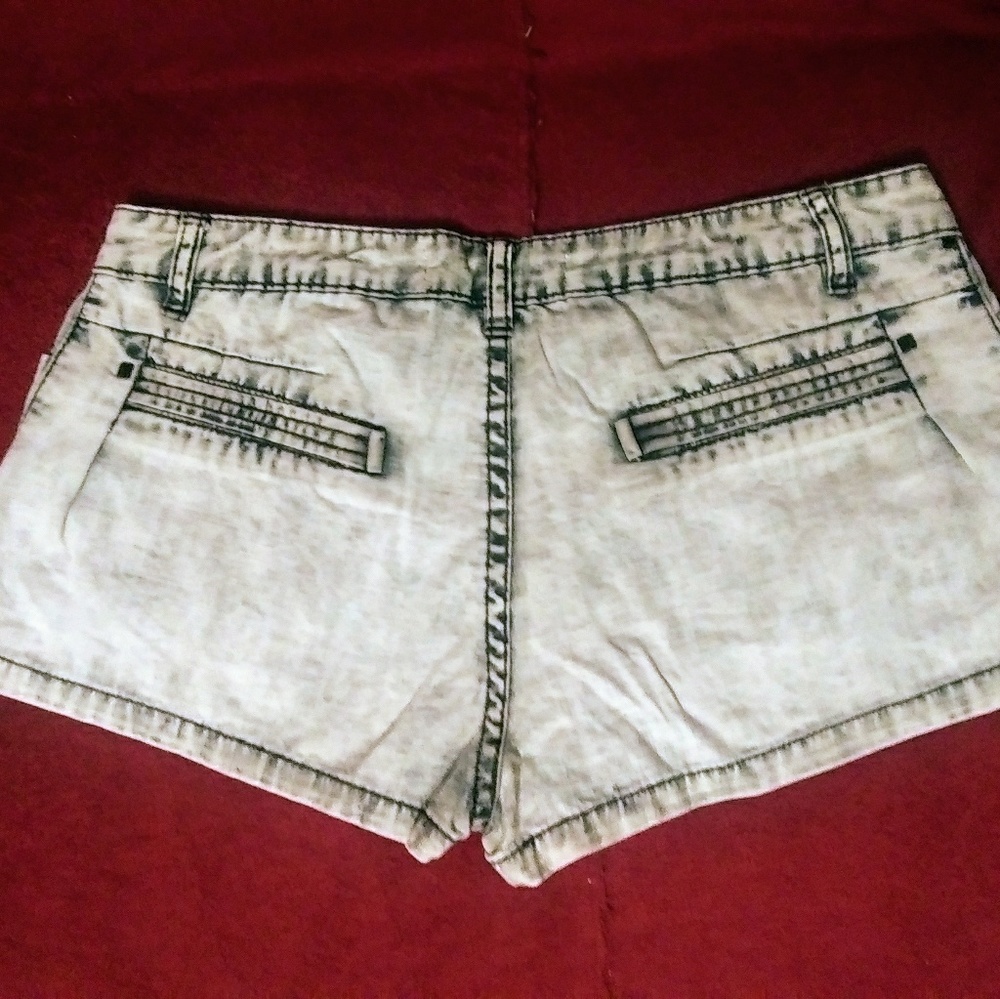 MWOT. OTB gray denim shorts SZ-7 - Picture 6 of 6